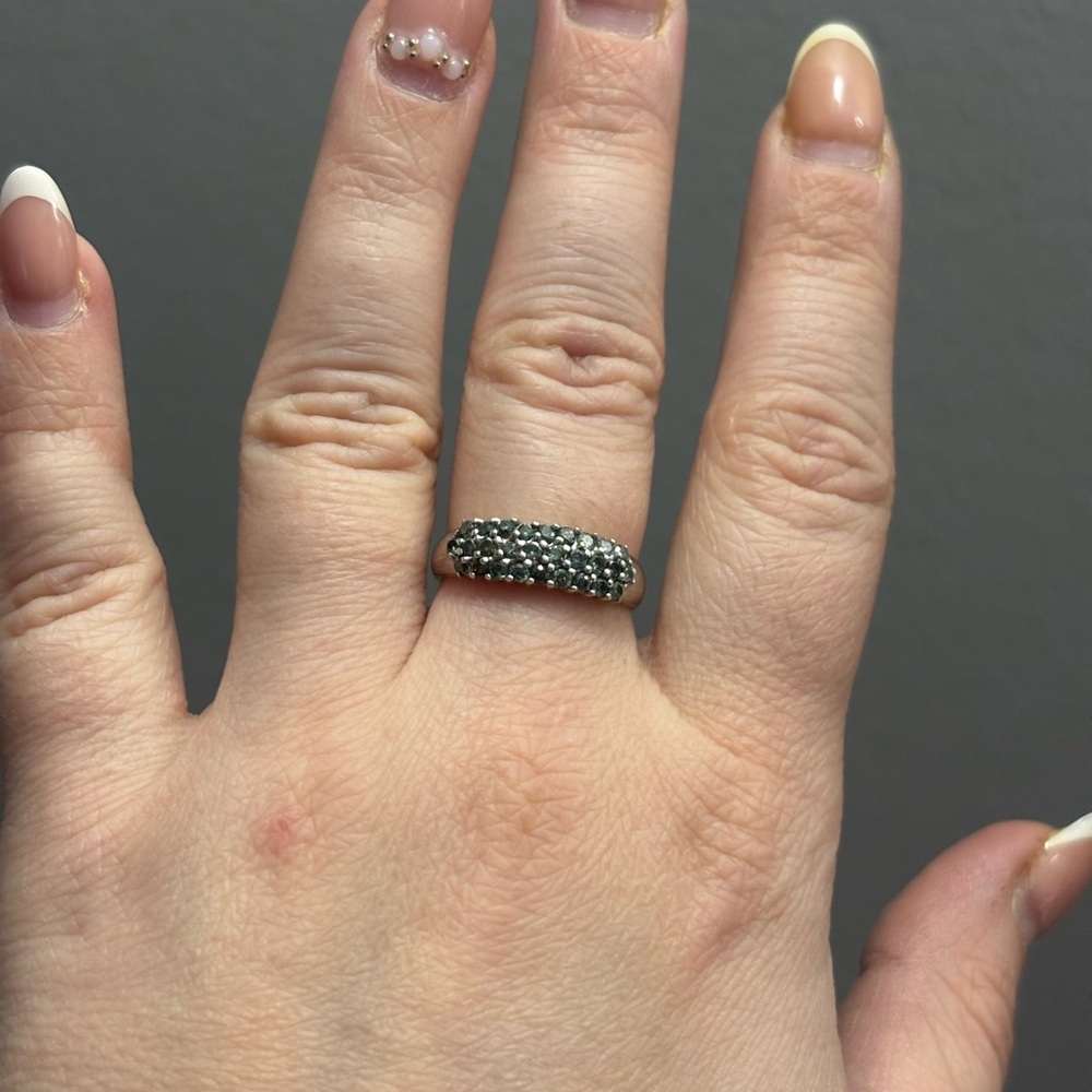 14K White Gold Natural Green Diamond Ring, $1875 APPRAISED, size 7 - Picture 10 of 11